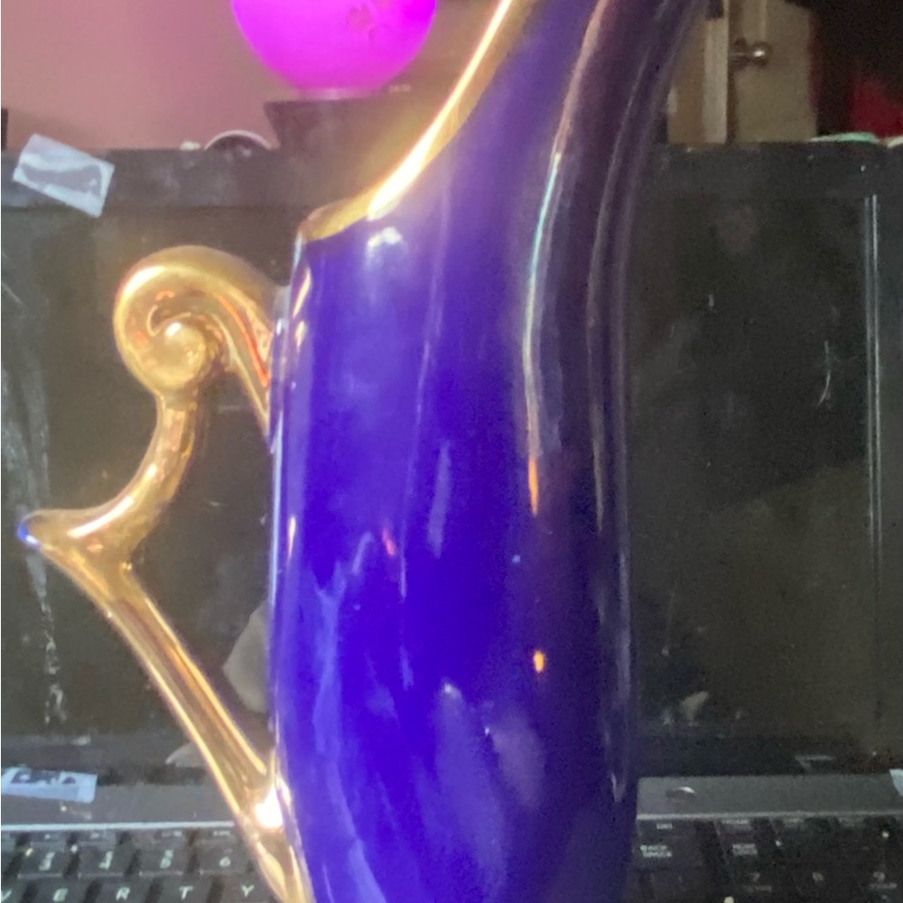 Zanesville 1940s “chic” pottery pitcher